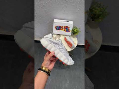 Nike Mind 002